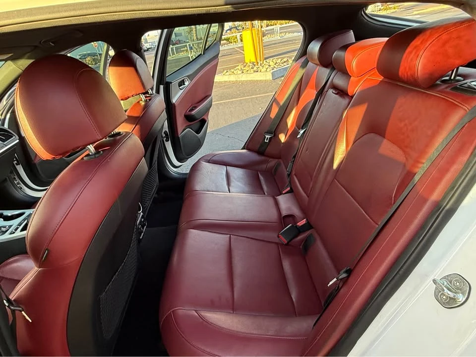 2021 Kia Stinger GT - Image 14 of 20