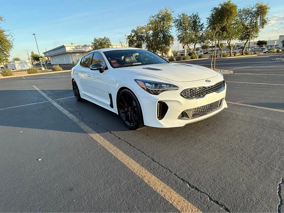 2021 Kia Stinger GT - Image 8 of 20