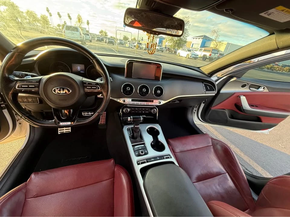 2021 Kia Stinger GT - Image 13 of 20