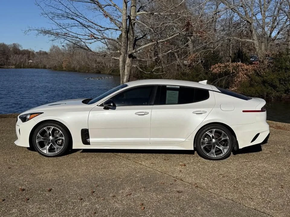 2021 Kia Stinger GT - Image 4 of 12
