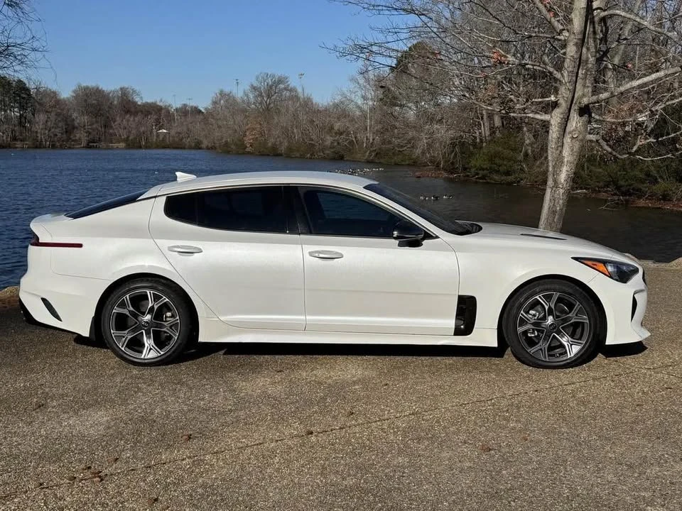 2021 Kia Stinger GT - Image 2 of 12