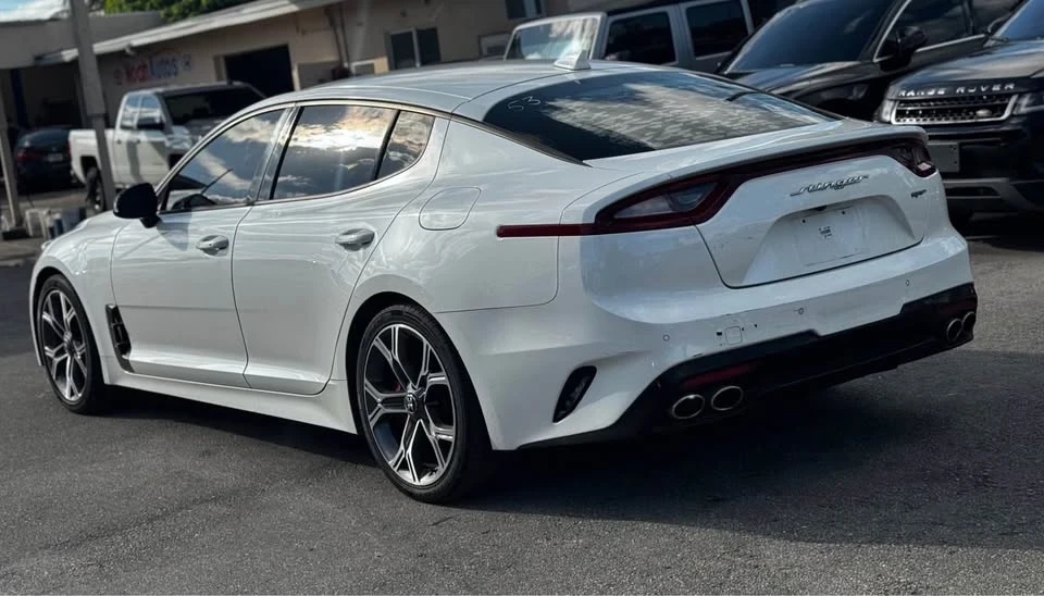 2021 Kia Stinger - Image 6 of 15