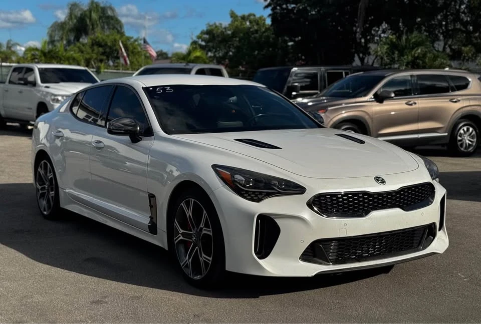 2021 Kia Stinger - Image 4 of 15