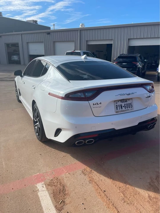2021 Kia Stinger - Image 4 of 11