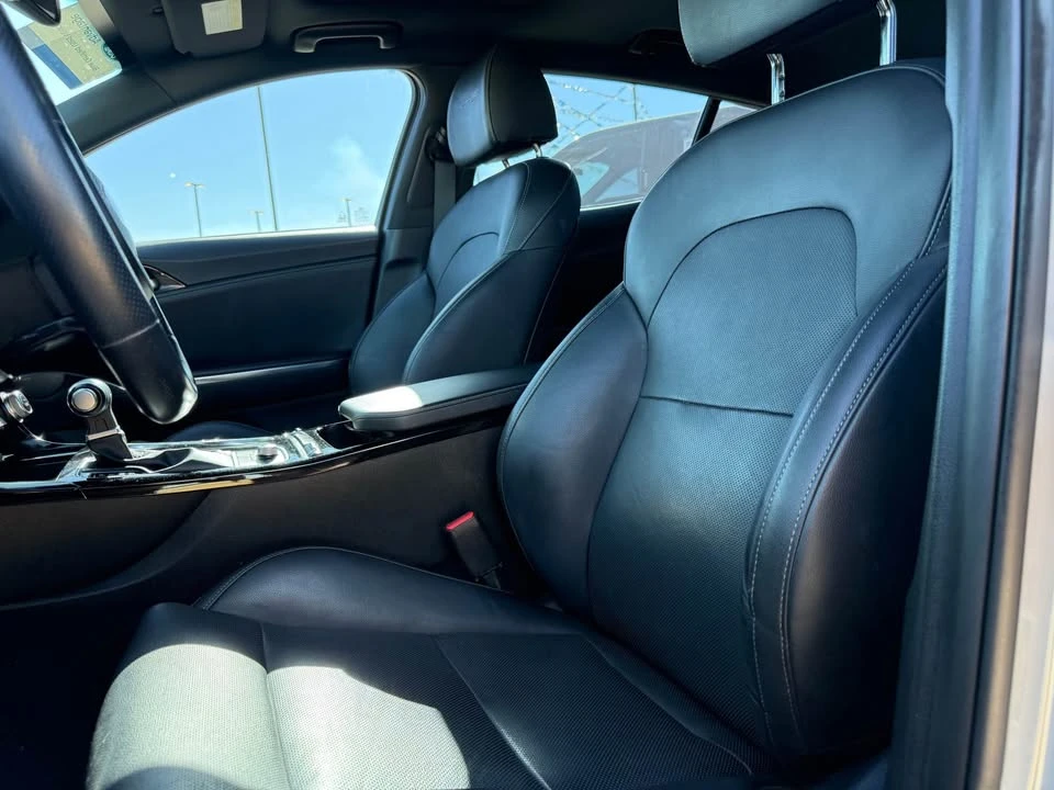 2021 Kia Stinger - Image 8 of 12