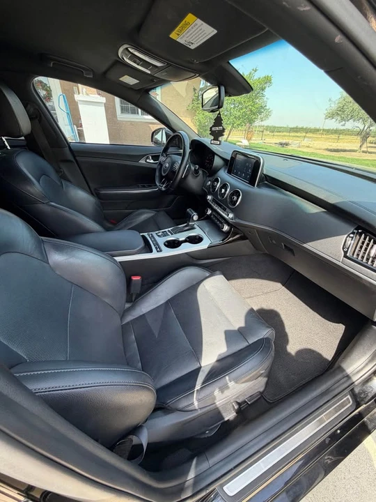 2021 Kia Stinger - Image 5 of 10