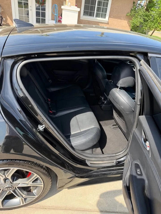 2021 Kia Stinger - Image 4 of 10