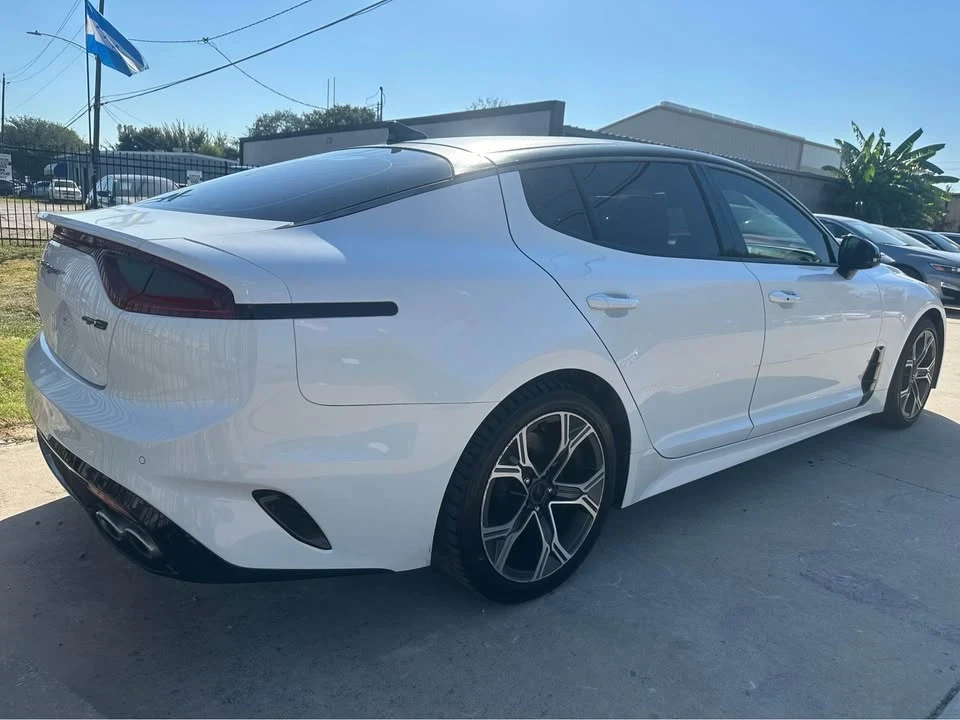 2021 Kia Stinger - Image 12 of 16