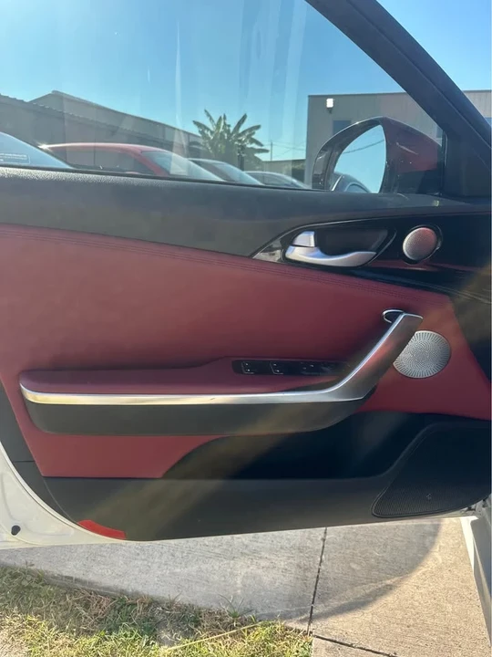 2021 Kia Stinger - Image 4 of 16
