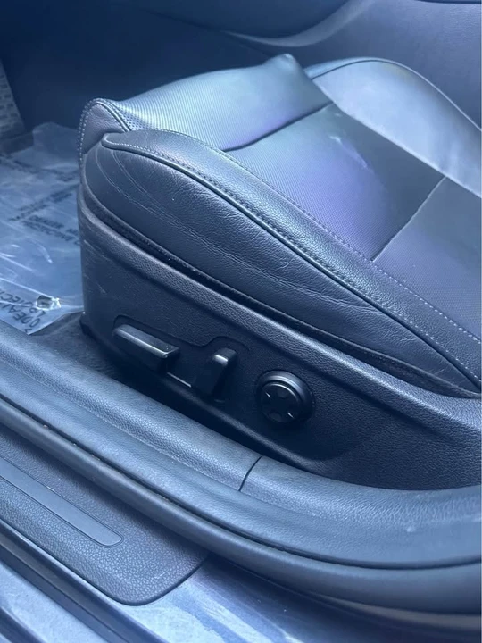 2021 Kia Stinger - Image 10 of 10