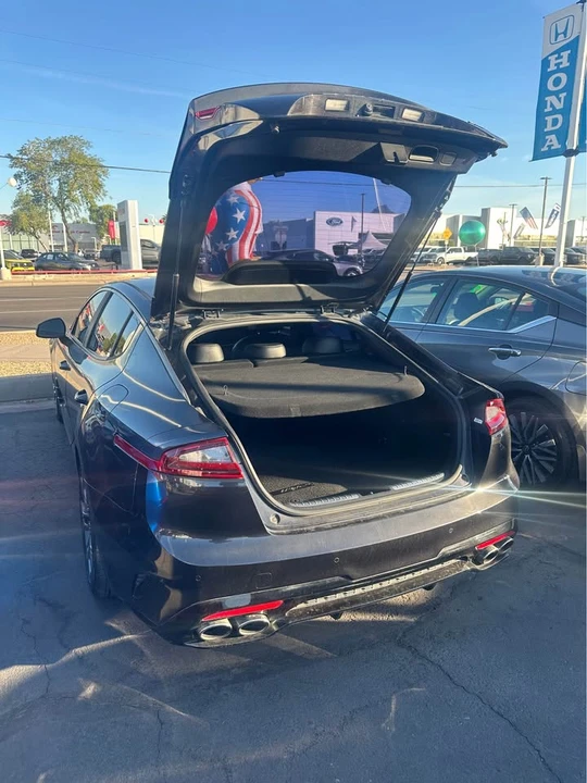 2021 Kia Stinger - Image 5 of 10