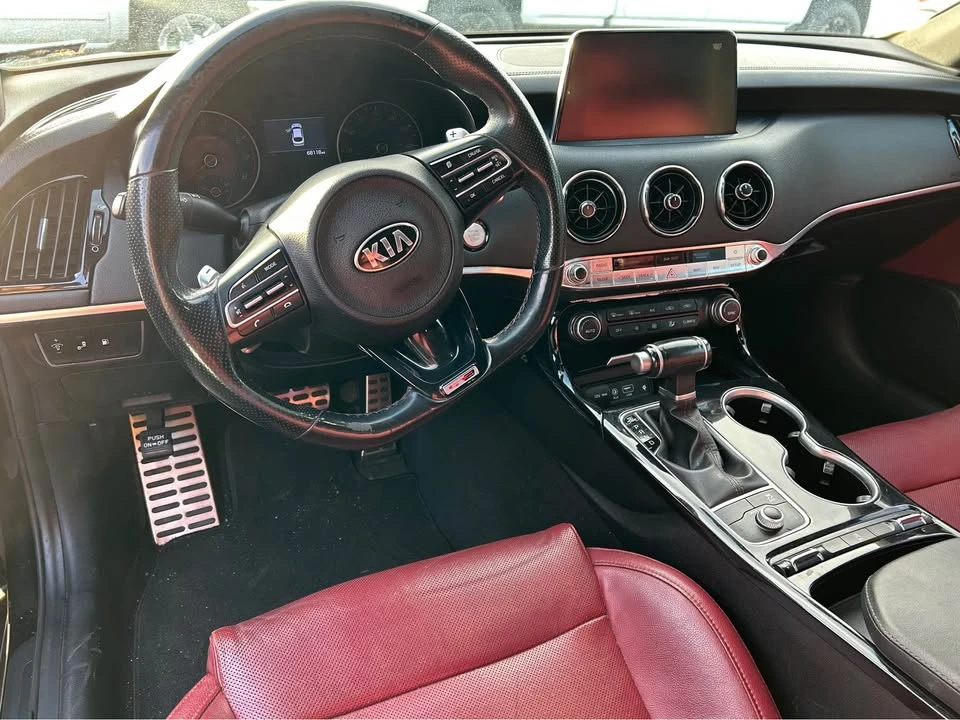2021 Kia Stinger - Image 8 of 14