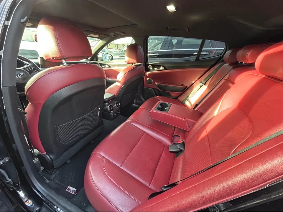 2021 Kia Stinger - Image 10 of 14