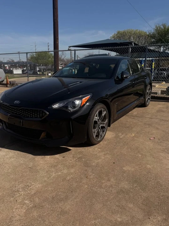 2021 Kia Stinger - Image 2 of 4