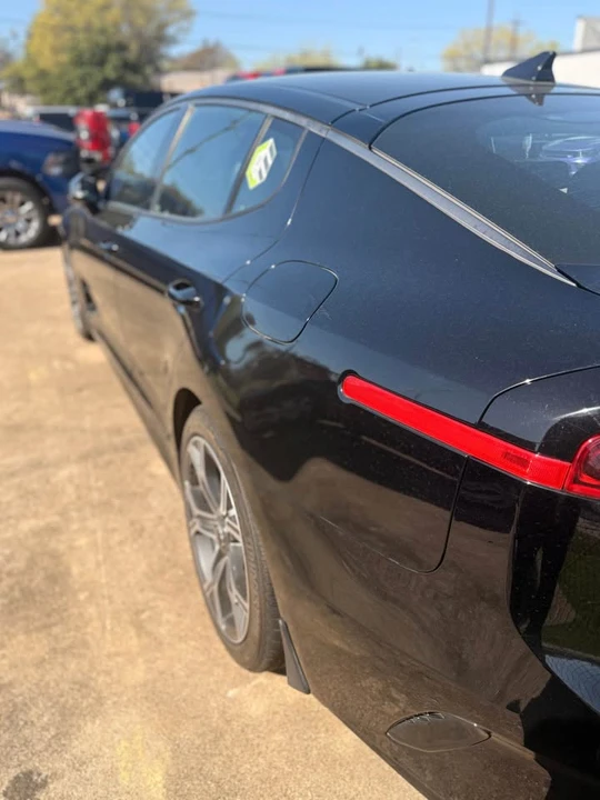 2021 Kia Stinger - Image 3 of 4