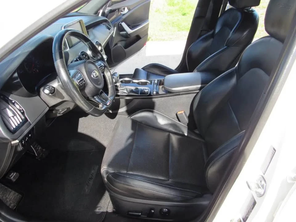 2021 Kia Stinger - Image 5 of 10