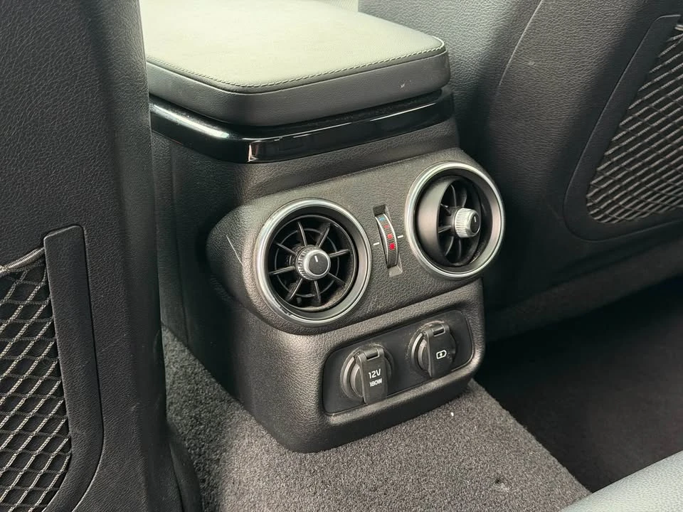 2021 Kia Stinger - Image 10 of 20