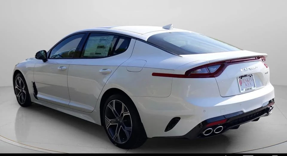 2021 Kia Stinger - Image 7 of 18
