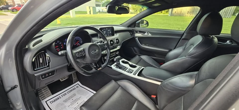 2021 Kia Stinger GT - Image 13 of 17