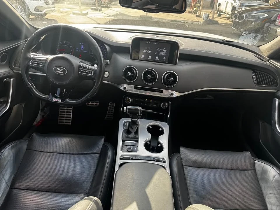 2021 Kia Stinger GT - Image 4 of 13