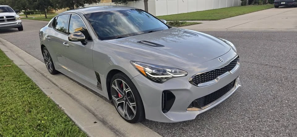 2021 Kia Stinger GT - Image 2 of 17