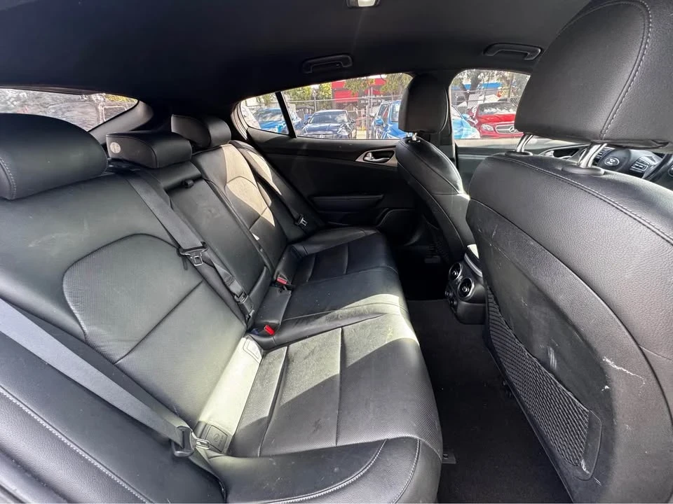 2021 Kia Stinger GT - Image 10 of 13