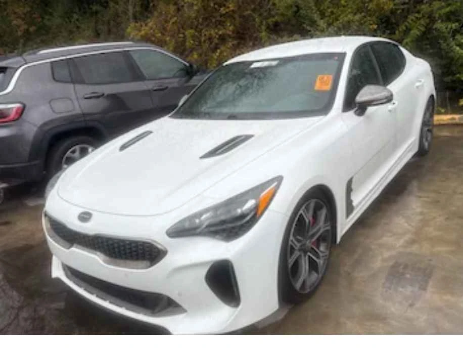 2021 Kia Stinger GT - Image 2 of 2