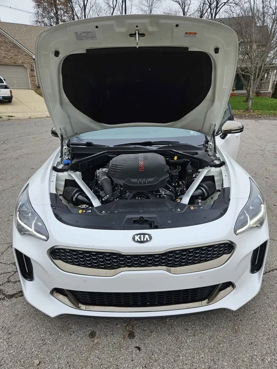 2021 Kia Stinger GT - Image 11 of 20