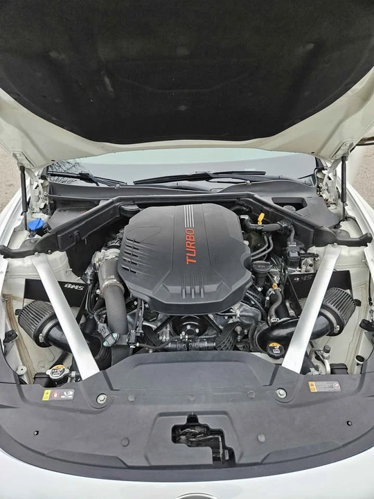 2021 Kia Stinger GT - Image 12 of 20