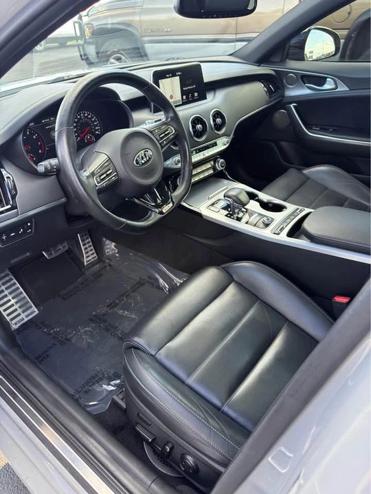 2021 Kia Stinger GT - Image 7 of 12