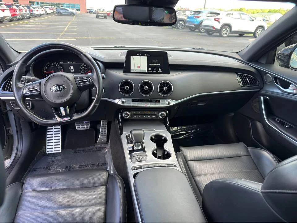 2021 Kia Stinger GT - Image 9 of 12