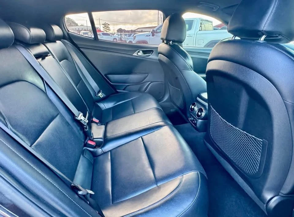 2021 Kia Stinger GT - Image 6 of 10