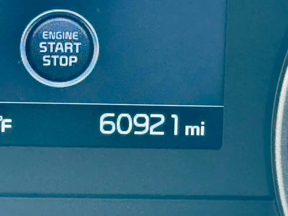2021 Kia Stinger GT - Image 9 of 10