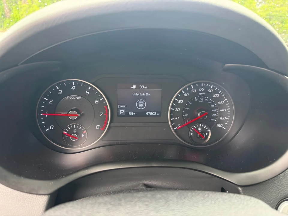 2021 Kia Stinger GT - Image 9 of 10