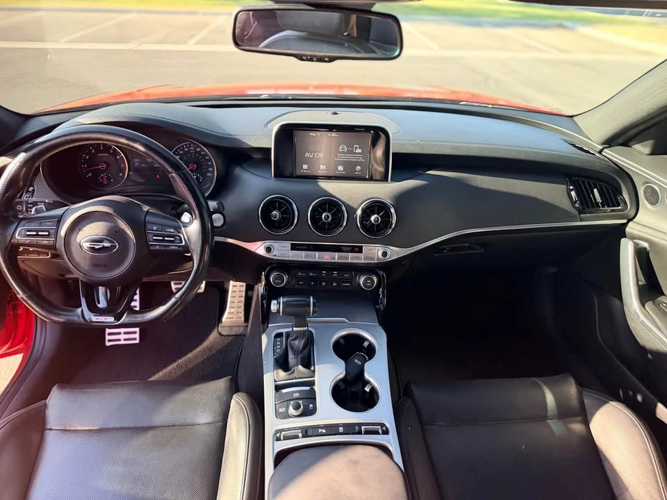2021 Kia Stinger GT - Image 9 of 13