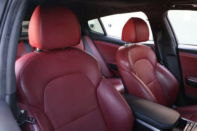 2021 Kia Stinger GT - Image 11 of 17