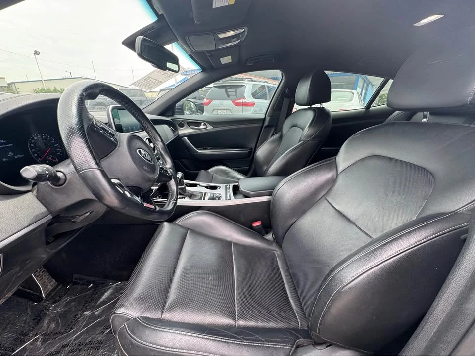 2021 Kia Stinger GT - Image 5 of 10