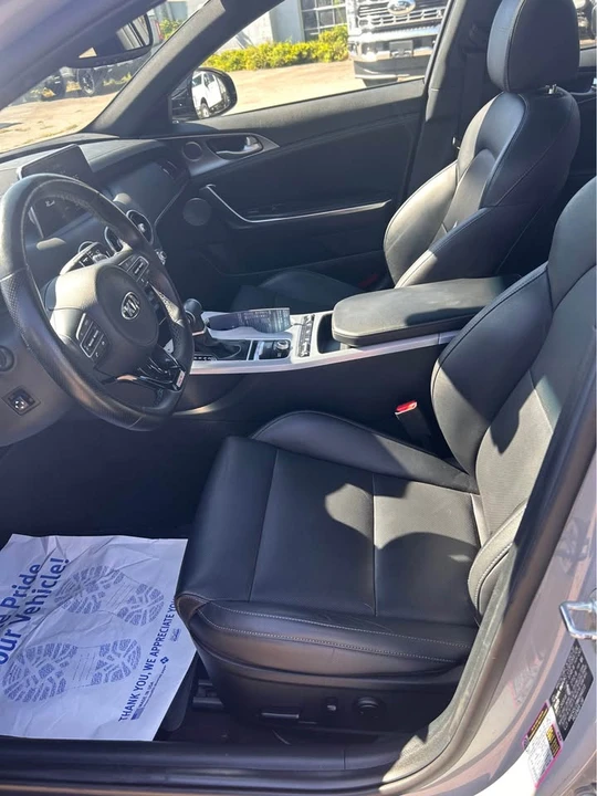 2021 Kia Stinger GT - Image 8 of 12