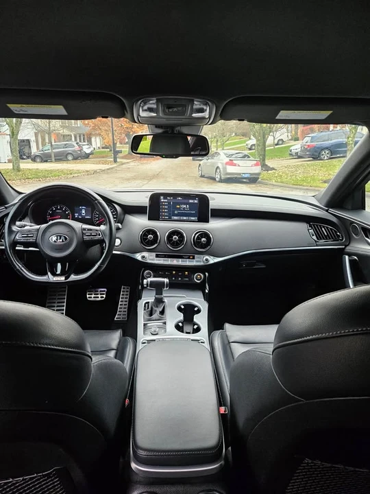 2021 Kia Stinger GT - Image 13 of 20