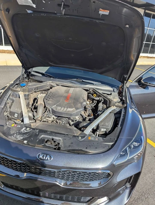 2021 Kia Stinger GT - Image 17 of 20