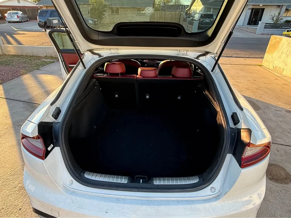 2021 Kia Stinger GT - Image 17 of 18
