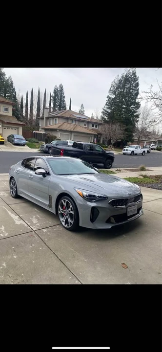 2021 Kia Stinger GT - Image 3 of 4