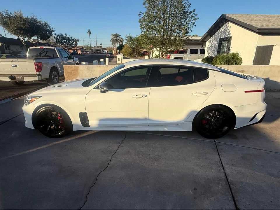 2021 Kia Stinger GT - Image 6 of 16