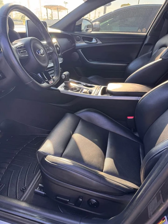 2021 Kia Stinger GT - Image 6 of 13