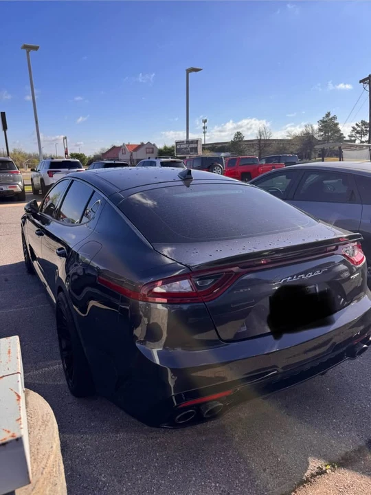 2021 Kia Stinger GT - Image 4 of 13