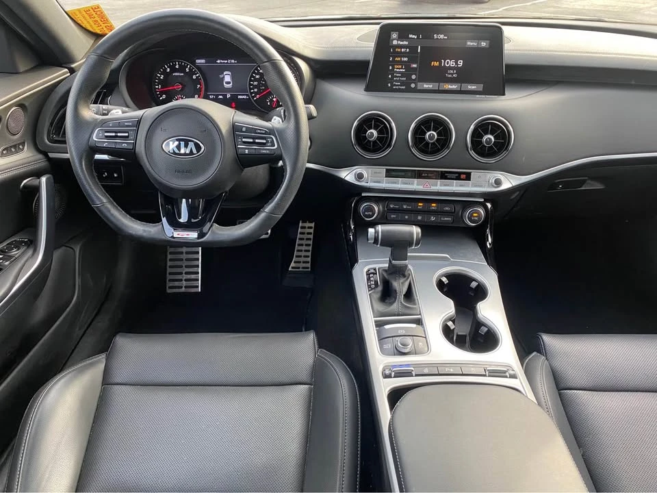 2021 Kia Stinger GT - Image 9 of 12