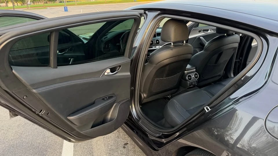 2021 Kia Stinger GT - Image 6 of 17