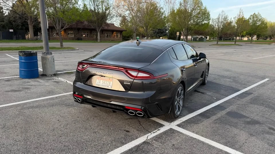 2021 Kia Stinger GT - Image 4 of 17
