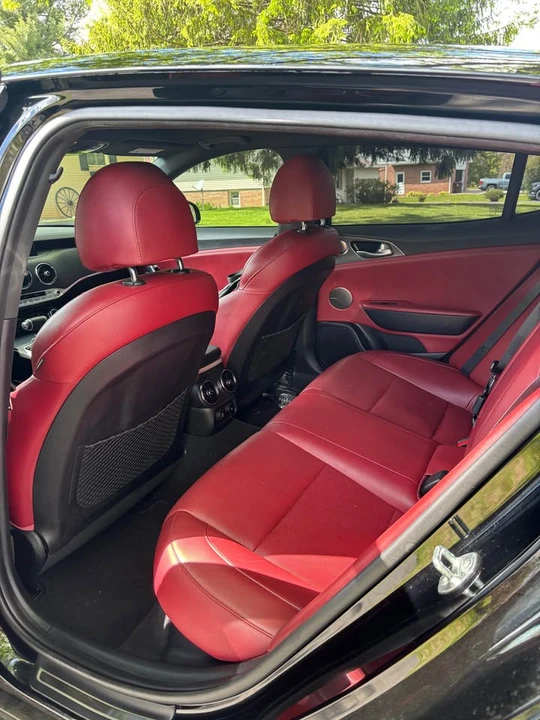 2021 Kia Stinger GT - Image 7 of 8