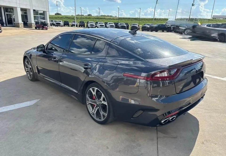 2021 Kia Stinger GT - Image 2 of 6